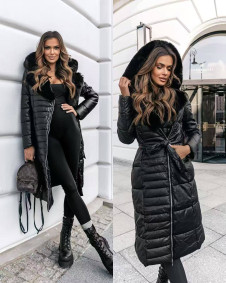 Дамско дълго яке с колан и пухкава качулка K21701