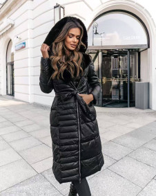 Дамско дълго яке с колан и пухкава качулка K21701